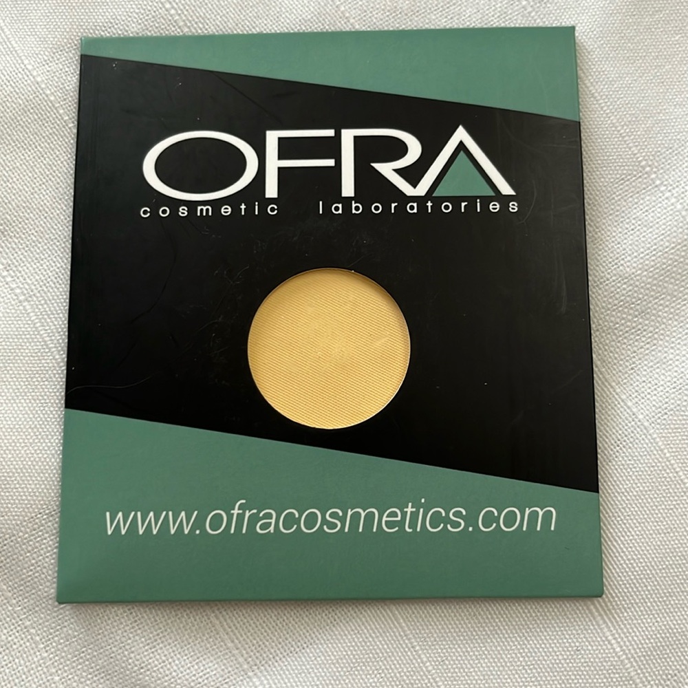 OFRA Cosmetics banana highlight powder godet refill for palette 4g/ 0.14 oz